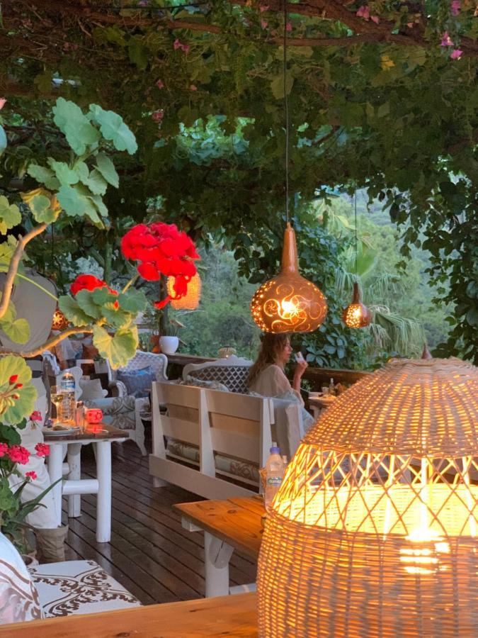 Bamboo Bungalow With Sea View In Kabak Bay, Oeluedeniz Fethiye Bagian luar foto