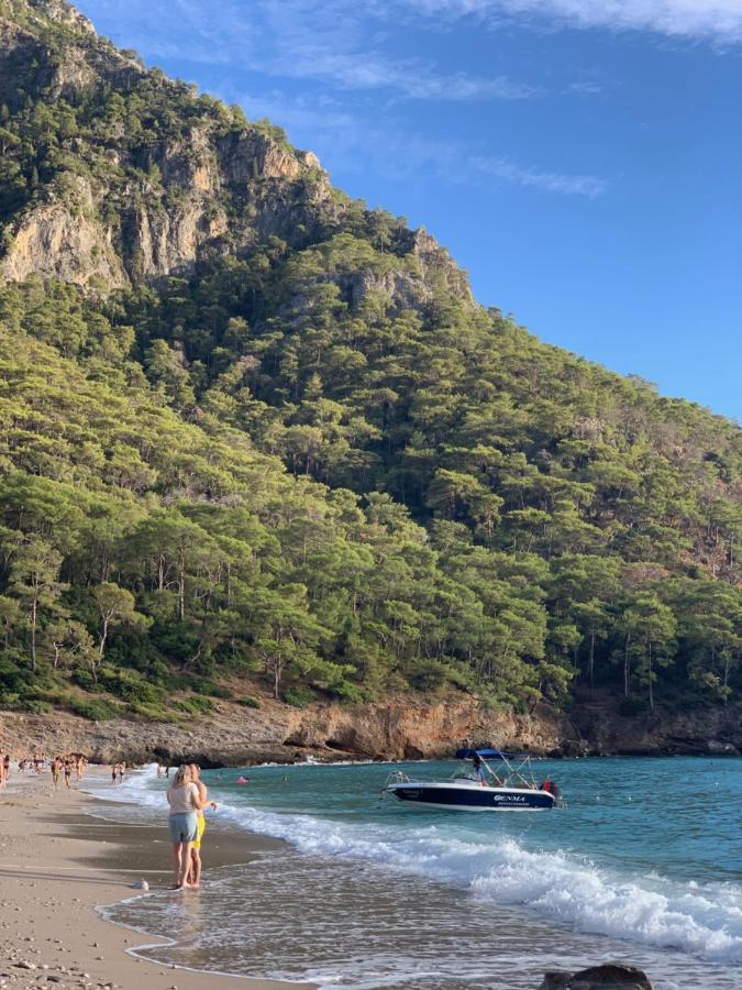 Bamboo Bungalow With Sea View In Kabak Bay, Oeluedeniz Fethiye Bagian luar foto